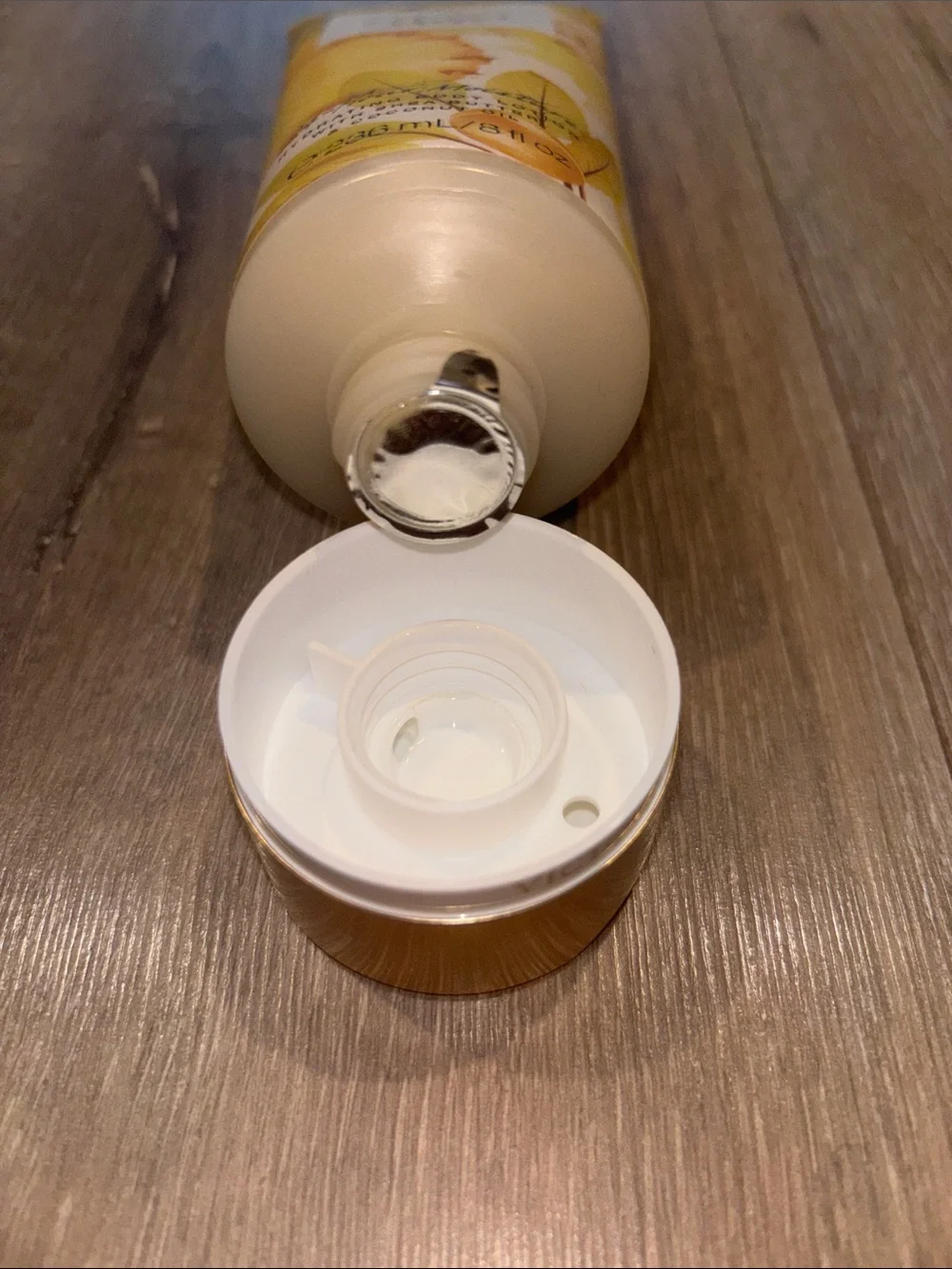 Victoria’s Secret Pineapple & Shea Lotion